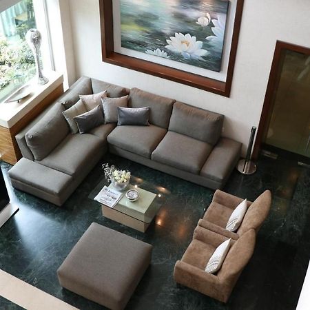 Meson Ejecutivo Guadalajara Minerva - Av Mexico Hotel Екстериор снимка