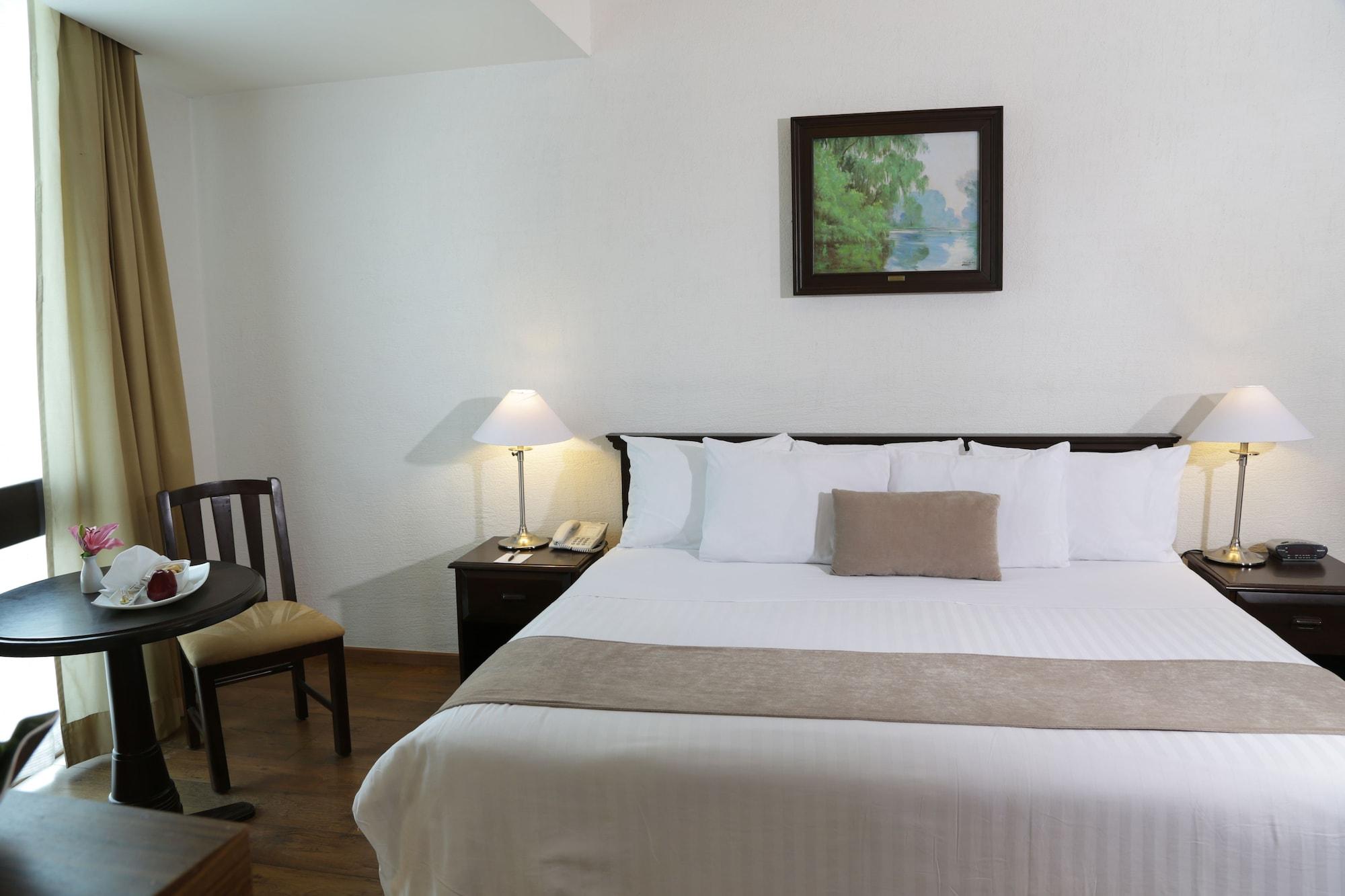 Meson Ejecutivo Guadalajara Minerva - Av Mexico Hotel Екстериор снимка