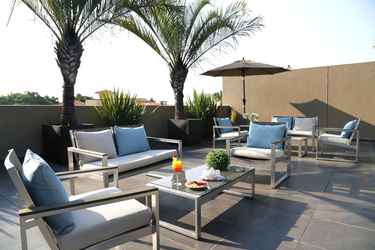 Meson Ejecutivo Guadalajara Minerva - Av Mexico Hotel Екстериор снимка