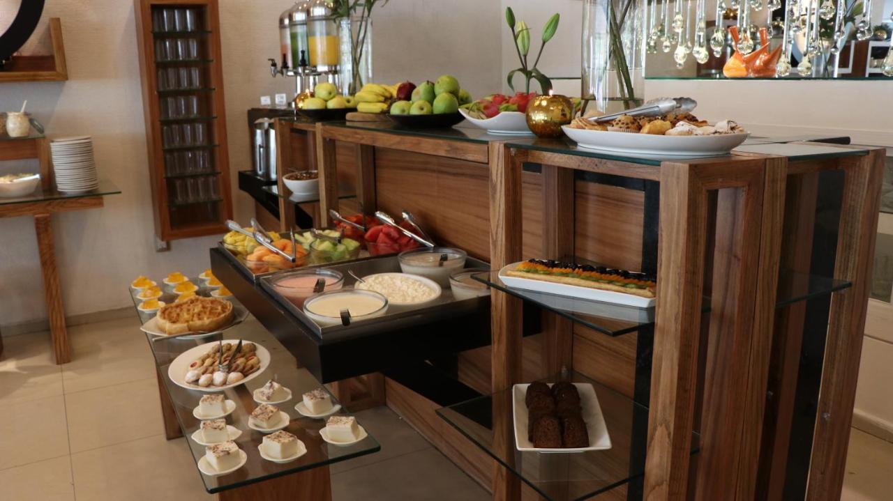 Meson Ejecutivo Guadalajara Minerva - Av Mexico Hotel Екстериор снимка