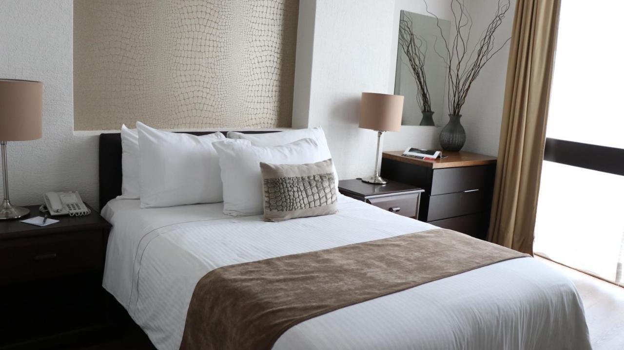 Meson Ejecutivo Guadalajara Minerva - Av Mexico Hotel Екстериор снимка